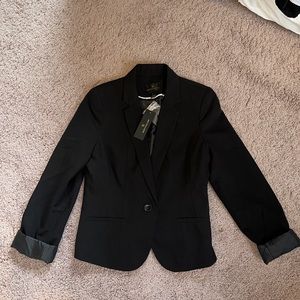 Women’s Worthington Black Suit Jacket